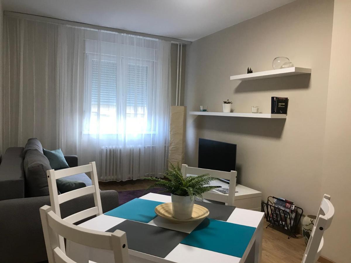 Td City Center Apartment Belgrad Exteriör bild